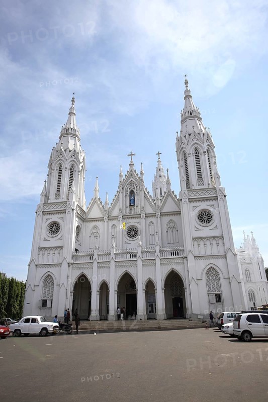 Basilica of Our Lady of Dolours with three tower front tower 146 ft high and rear Bible tower 260 feet high church has 15 Altars built in 1940, Thrissur, Kerala, India, Asia