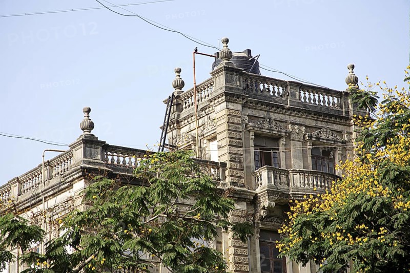 Old building Framjee Dinshaw Sanatorium Parsi Trust 1902, Mukesh Chowk Bomanji Petit road, Grant road, Bombay Mumbai, Maharashtra, India, Asia