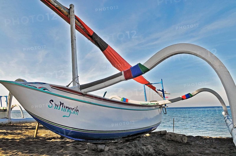 Traditional sailing boat with two outriggers, east coast near Amed, Bali, Indonesia, Asia
