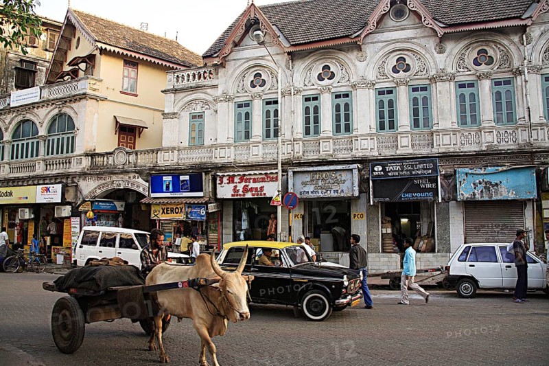 Hira Baug Seth Hirachand Gumanji Dharamshala Building built 1962 mass urban housing, Charni Road, Mumbai, Maharashtra