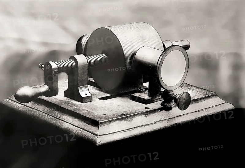 Historical illustration, 19th Century, firstr Phonograph by Thomas Alva Edison