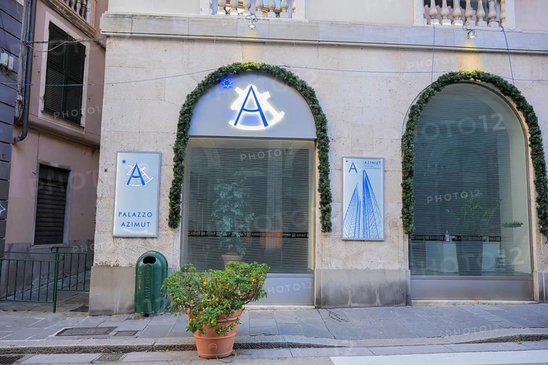 Azimut holding spa, investment banking, asset management, Genova, Italy, Europe