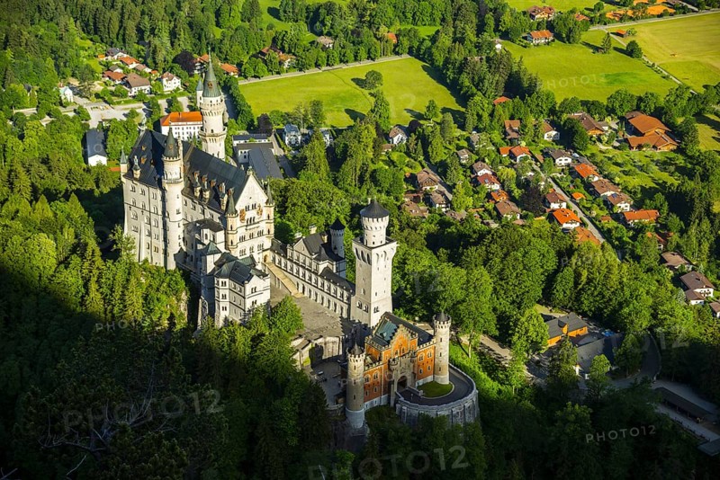 Neuschwanstein Castle, Schwangau, Ostallgaeu, Allgaeu, Swabia, Bavaria, Germany, Europe