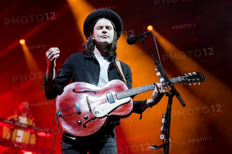 James Bay live on Up All Night Tour at the Columbiahalle in Berlin on 19.01.2025