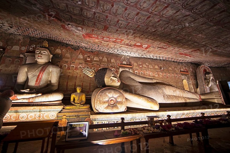 Buddha statues in the Dambulla cave temple, Dambulla, Central Province, Sri Lanka, Asia