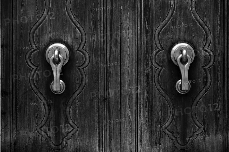 Door, Tor, wood, doorknob, detail, structure, black and white, close-up, Alaró, Calvià, Majorca, Balearic Islands, Balearic Islands, Spain, Europe