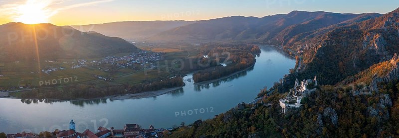Dürnstein ruins at sunset, Dürnstein, Wachau, Lower Austria, Austria, Europe