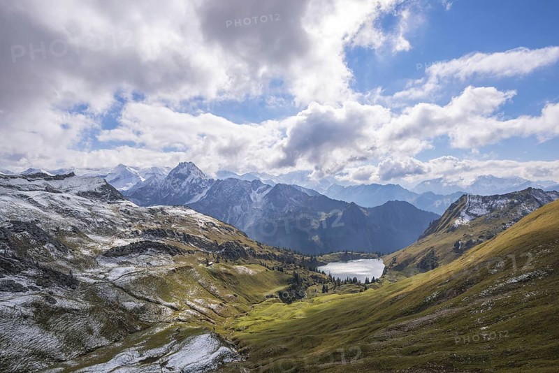 Panorama from Zeigersattel to Seealpsee, in the back left Höfats 2259m, Allgäu Alps, Allgäu, Bavaria, Germany, Europe