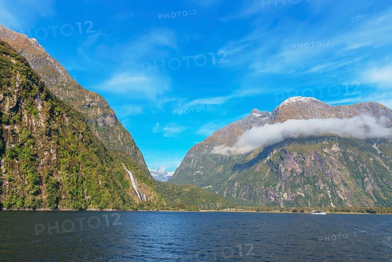 Milford Sound, Fiordland National Park, South Island, New Zealand, Oceania