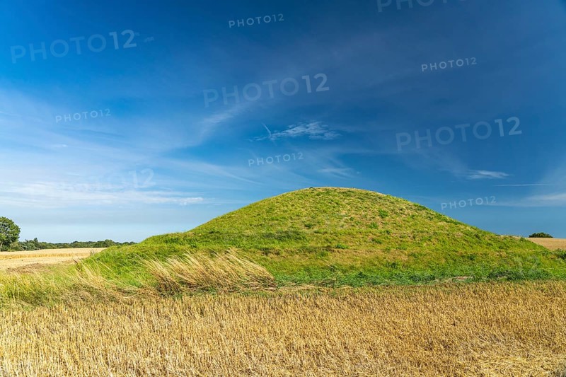 Neolithic megalithic site Klekkende Høj, Mön Island, Denmark, Europe