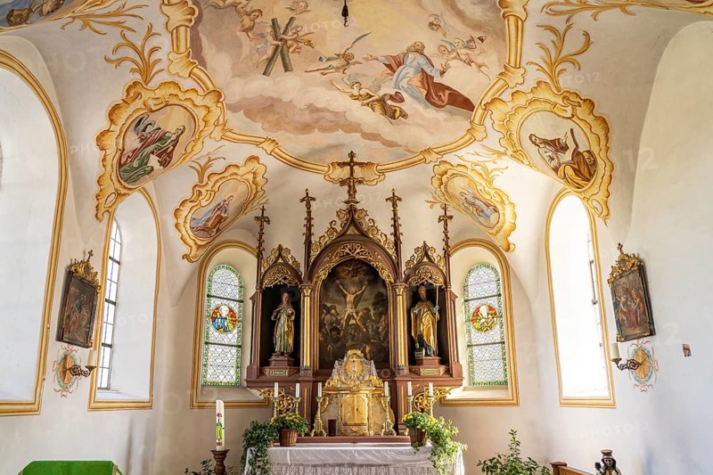 Altar of the Filial Church of St Andreas in Thalkirchen, Bad Endorf, Bavaria, Germany, Europe