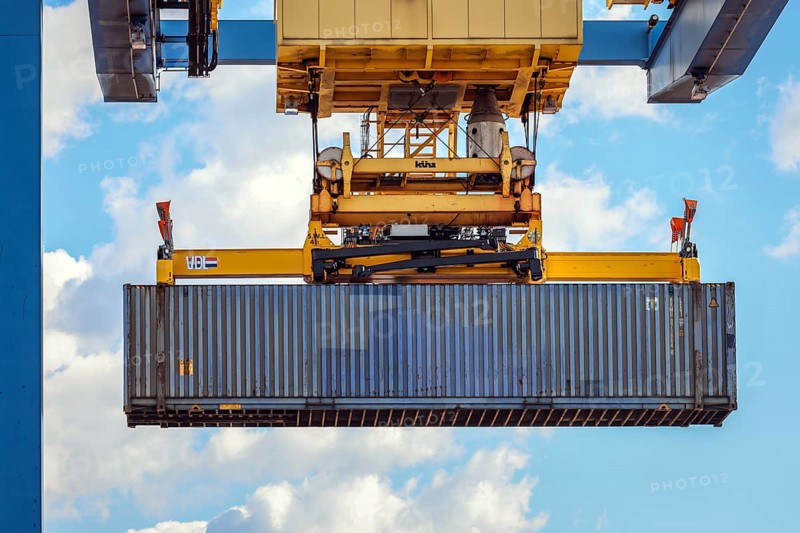 Duisburg, North Rhine-Westphalia, Germany, containers are loaded onto a goods train in the port of Duisburg, the new Silk Road connects the European inland port of Duisburg with Chinese metropolises, the goods trains need 16 days for the direct connection, Europe