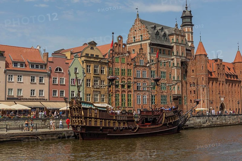 Mottlau pier in Gdansk with the Galeon Lew, a replica of an historic corsair