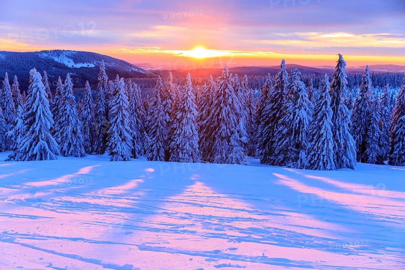 Sunset and winter landscape at the Wossecker Baude above Harrachsdorf in the Giant Mountains, Czech Republic, Europe