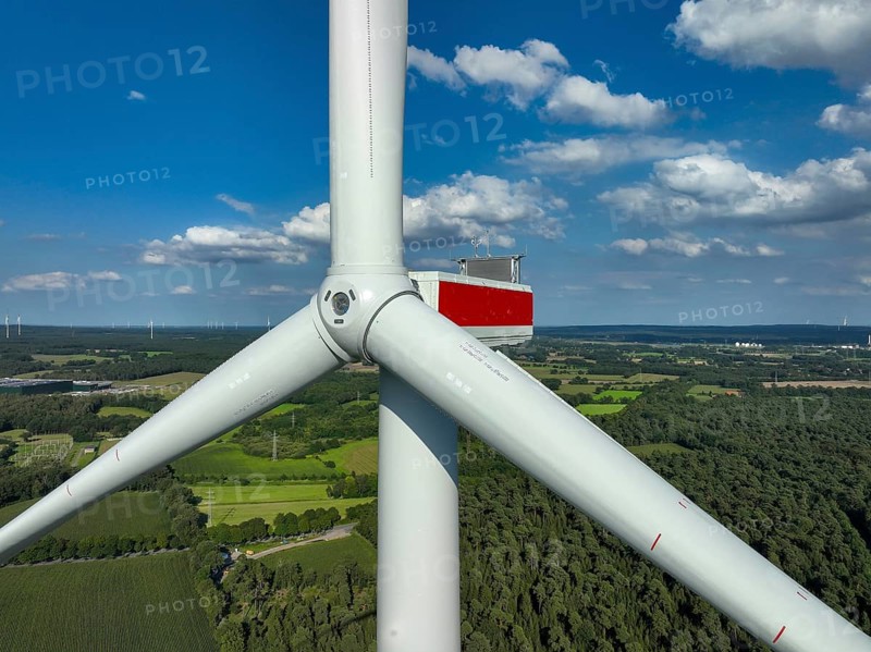 Dorsten, North Rhine-Westphalia, Germany, new construction of a wind turbine. Wind farm Große Heide, Europe