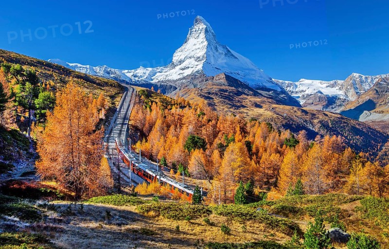 Gornergratbahn on the Riffelberg with Matterhorn 4478m in autumn, Zermatt, Mattertal, Valais, Switzerland, Europe