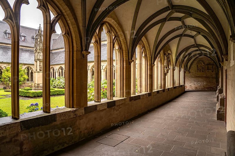 Inner courtyard and cloister of the Catholic Church of St Viktor in Xanten, Lower Rhine, North Rhine-Westphalia, Germany, Europe