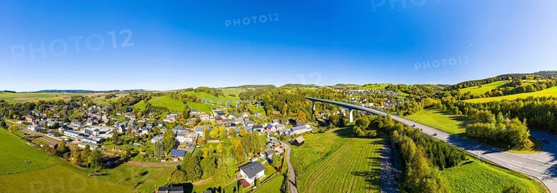 Aerial view of the village in autumn with Markersbach viaduct and bridge of the federal road 101 bypass, Markersbach, Erzgebirge, Saxony, Germany, Europe