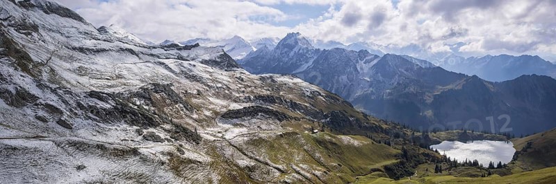 Panorama from Zeigersattel to Seealpsee, in the back left Höfats 2259m, Allgäu Alps, Allgäu, Bavaria, Germany, Europe