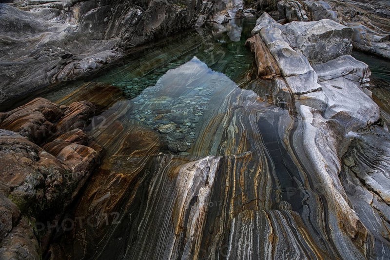Rocks, rock structures, clear water, Verzasca River, near Lavertezzo, Verzasca Valley, Valle Verzasca, Canton Ticino, Switzerland, Europe
