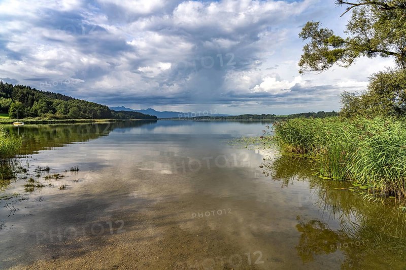 Lake Simssee near Bad Endorf, Bavaria, Germany, Europe