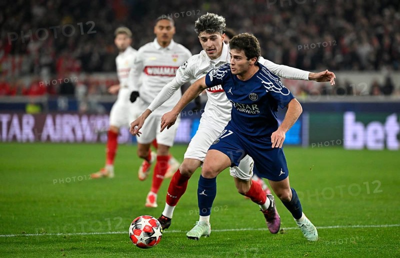 Duel, action Ameen Al-Dakhil VfB Stuttgart (02) against Joao Neves FC Paris Saint-Germain PSG (87) Jeff Chabot VfB Stuttgart (24) Champions League, MHPArena, MHP Arena Stuttgart, Baden-Württemberg, Germany, Europe