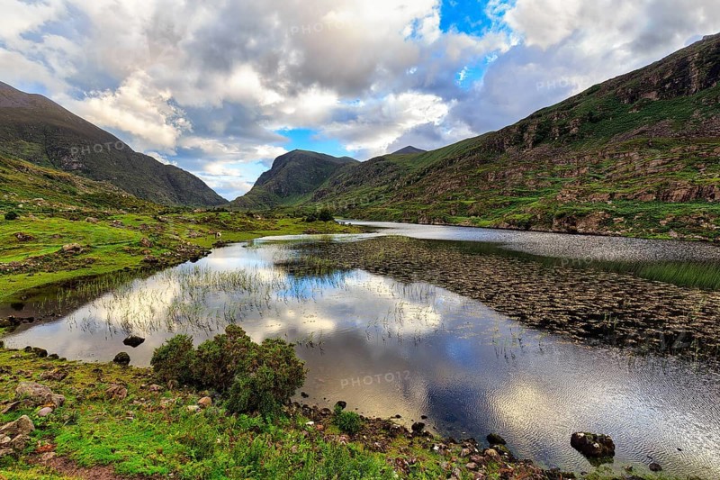 Lakeshore at dusk, Gap of Dunloe mountain pass, Killarney, Ring of Kerry scenic road, Iveragh Peninsula, County Kerry, Ireland, Europe