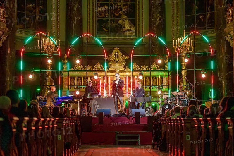 Till Brönner live on Silent Night - The Christmas Concert Tour at Berlin Cathedral on 20.12.2024
