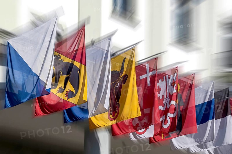 Symbolic photo of the cantonal flags of Zurich, Bern, Lucerne, Uri, Schwyz, Nidwalden, Glarus, Zug, Fribourg, Switzerland, Europe