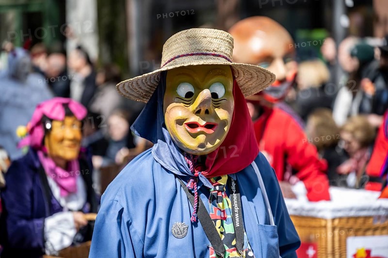 Participants dressed up as jesters from the guest canton of Schwyz, jesters' symposium of the Märchler carnival societies, parade of historically costumed guildsmen, Sechseläuten or Sächsilüüte, Zurich Spring Festival, Zurich, Switzerland, Europe