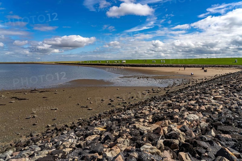 Holmer Siel beach and coast, Nordstrand peninsula, North Friesland district, Schleswig-Holstein, Germany, Europe