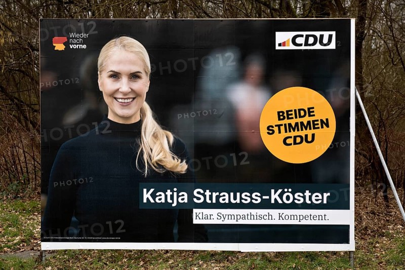 Large poster for the 2025 Bundestag election by the CDU with Katja Strauss-Köster, Witten, Ruhr area, Germany, Europe