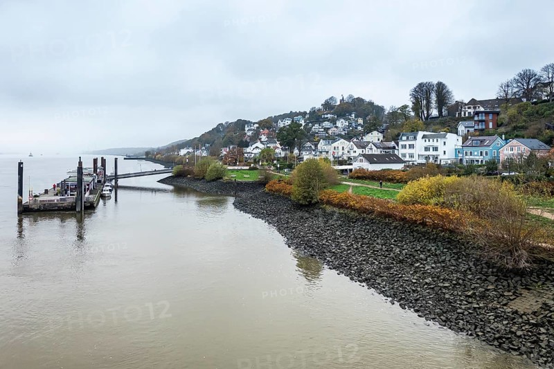 Jetty on the Elbe in Blankenese near Hamburg, Germany, Europe