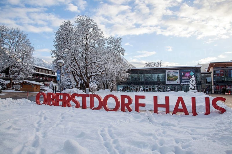 Winter, snow, lettering Oberstdorfhaus, at the Kurpark, Prinzregentenplatz, Oberstdorf, Oberallgäu, Allgäu, Bavaria, Germany, Europe