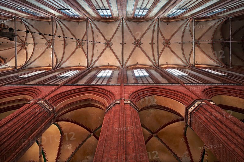 Vaulted ceiling of St Nicholas' Church, late Gothic brick building, built between 1381 and 1487, Wismar, Mecklenburg-Western Pomerania, Germany, Europe