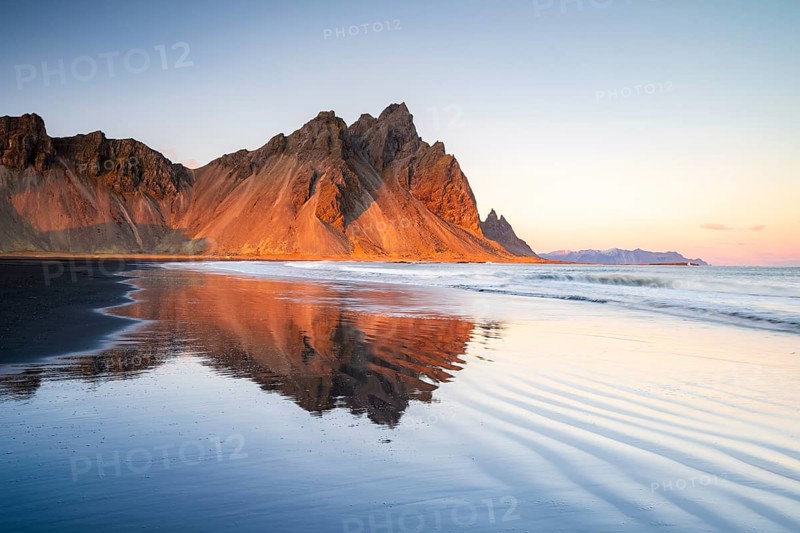 Vestrahorn mountain range, Stokksnes, Höfn, Austurland, Iceland, Europe
