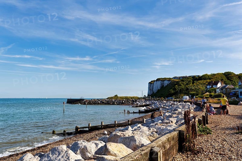 Chalk coast in Kingsdown, Cirrus, Dover, Kent, England, Great Britain