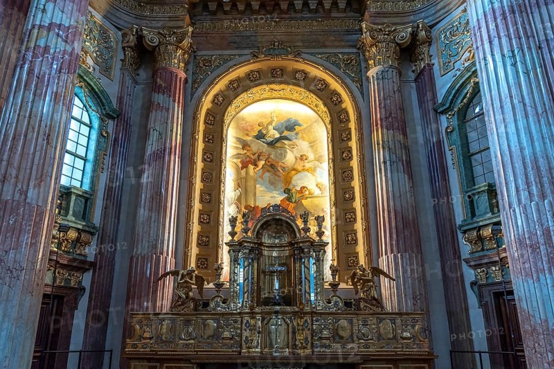Altar of the Jesuit Church in Vienna, Austria, Europe