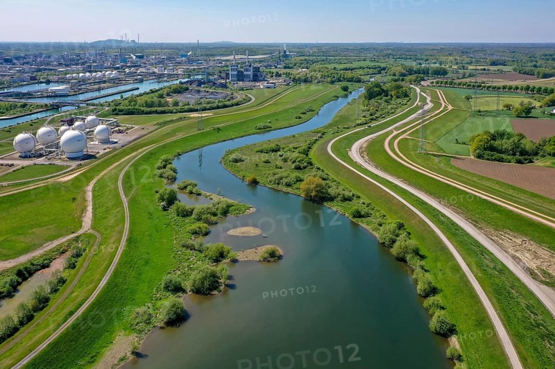 Haltern-Marl, North Rhine-Westphalia, Germany, Lippe, Flood protection in the Haltern-Lippramsdorf-Marl area (HaLiMa) . Flood protection on the River Lippe by relocating the dyke and thus extending the floodplain. Back left Marl Chemical Park, Europe