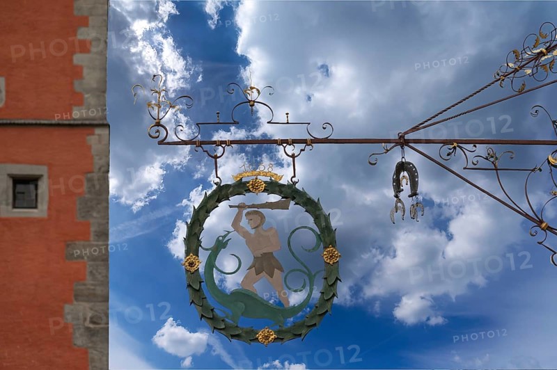 Nose sign from the brewery pub Zum wilden Mann, Dinkelsbühl, Bavaria, Germany, Europe