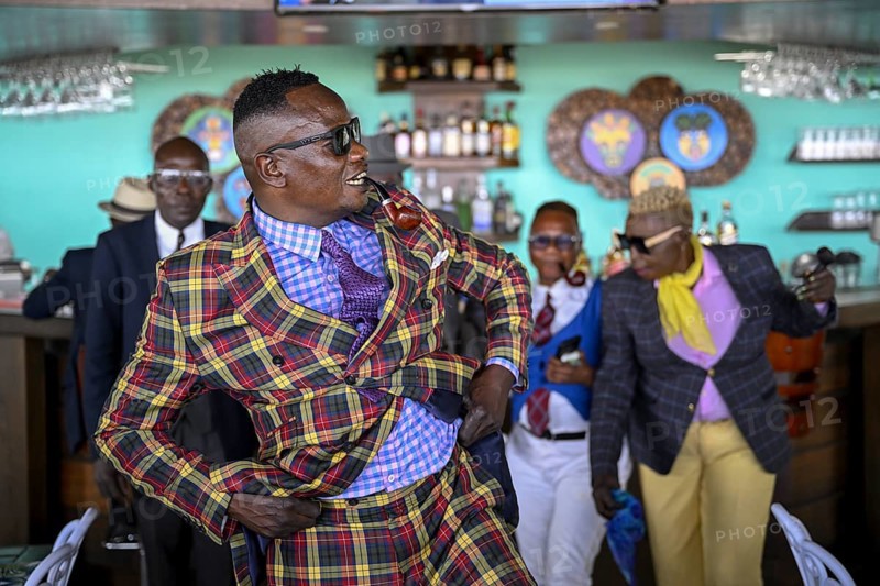 Sapeur, member of the Société des Ambianceurs et des Personnes élégantes (SAPE), society of entertainers and stylish people, Brazzaville, Republic of Congo