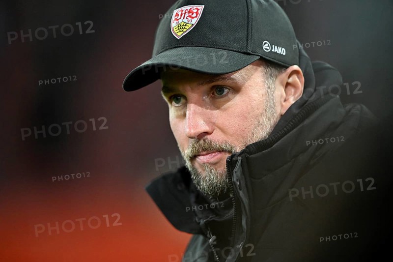 Coach Sebastian Hoeneß VfB Stuttgart Portrait WWK Arena, Augsburg, Bavaria, Germany, Europe