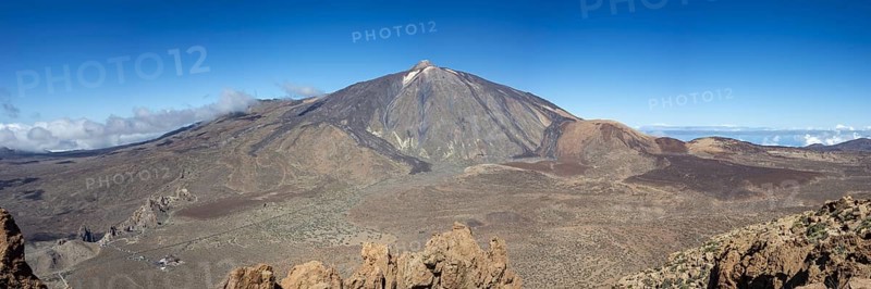 Panorama from the summit of Alto de Guajara, 2715m, over the Teide National Park, Parque Nacional del Teide, to Pico del Teide, 3715m, Tenerife, Canary Islands, Spain, Europe
