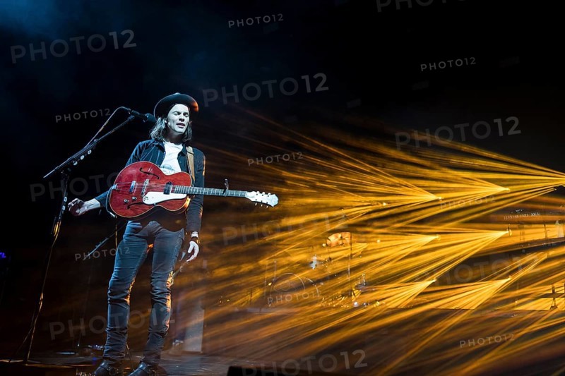 James Bay live on Up All Night Tour at the Columbiahalle in Berlin on 19.01.2025