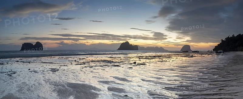 Structures in the sand, sunrise at low tide on the beach of Koh Ngai Island, Andaman Sea, Satun Province, Southern Thailand, Thailand, Asia