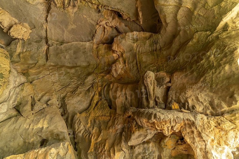 Rock in the shape of an elephant in the Tham Xang elephant cave near Vang Vieng, Laos, Asia