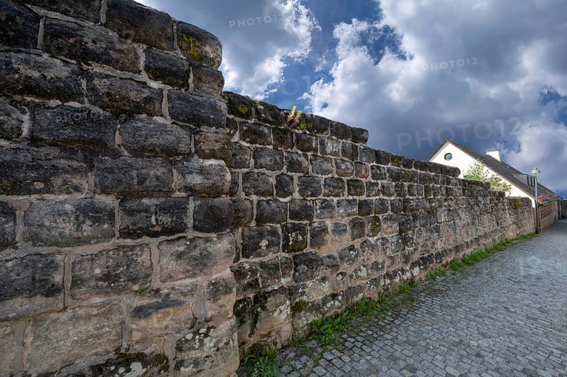 Medieval town wall, built and extended in the 13th century, Hiltpoltstein, Middle Franconia, Bavaria, Germany, Europe