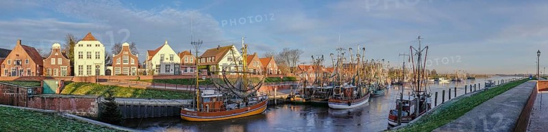 Harbour and historic gabled houses, Greetsiel, East Frisia, Lower Saxony, Germany, Europe