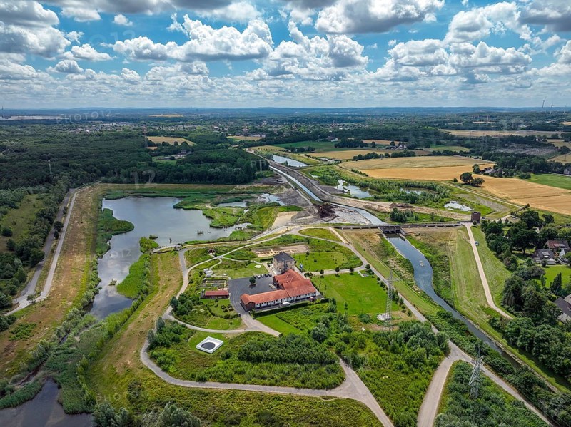 Dortmund / Castrop-Rauxel, North Rhine-Westphalia, Germany, renaturalisation of the Emscher, flood retention basin HRB Mengede. A new floodplain landscape for flood protection and biodiversity is being created at the Emscher-Auen farm. The Emscher, which is currently straightened, will be given curves again and can meander through its new floodplain. The Emscher has been completely free of sewage since 2022 following the construction of a parallel sewer. The river was previously an open, above-ground combined sewer with rainwater and wastewater, Europe