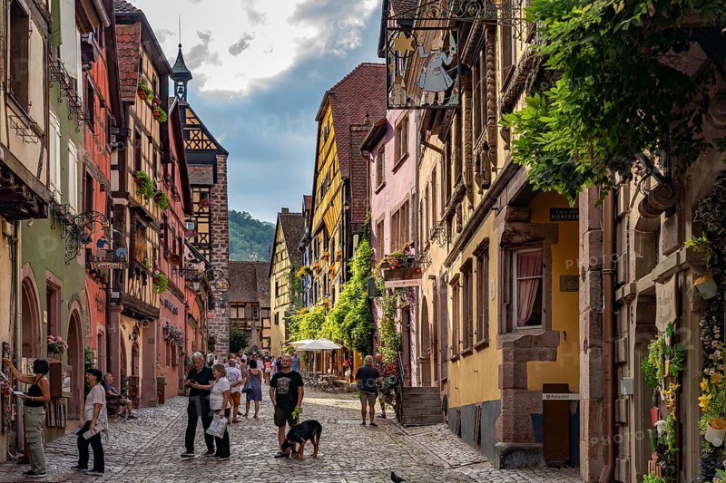 The historic old town centre of Riquewihr, Alsace, France, Europe